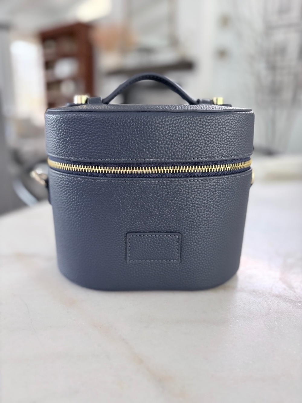 Etoile Oval Toiletry Case $110 NWOT